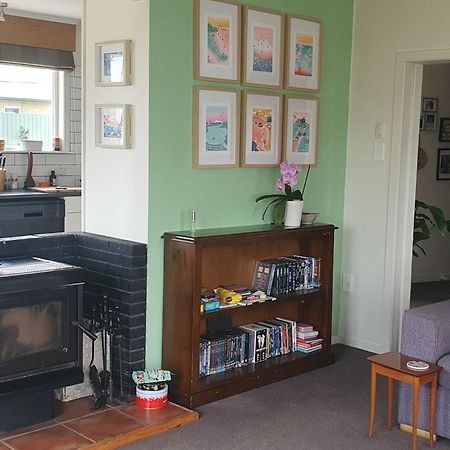 Sunny Room On Thomas Waihi Exteriör bild